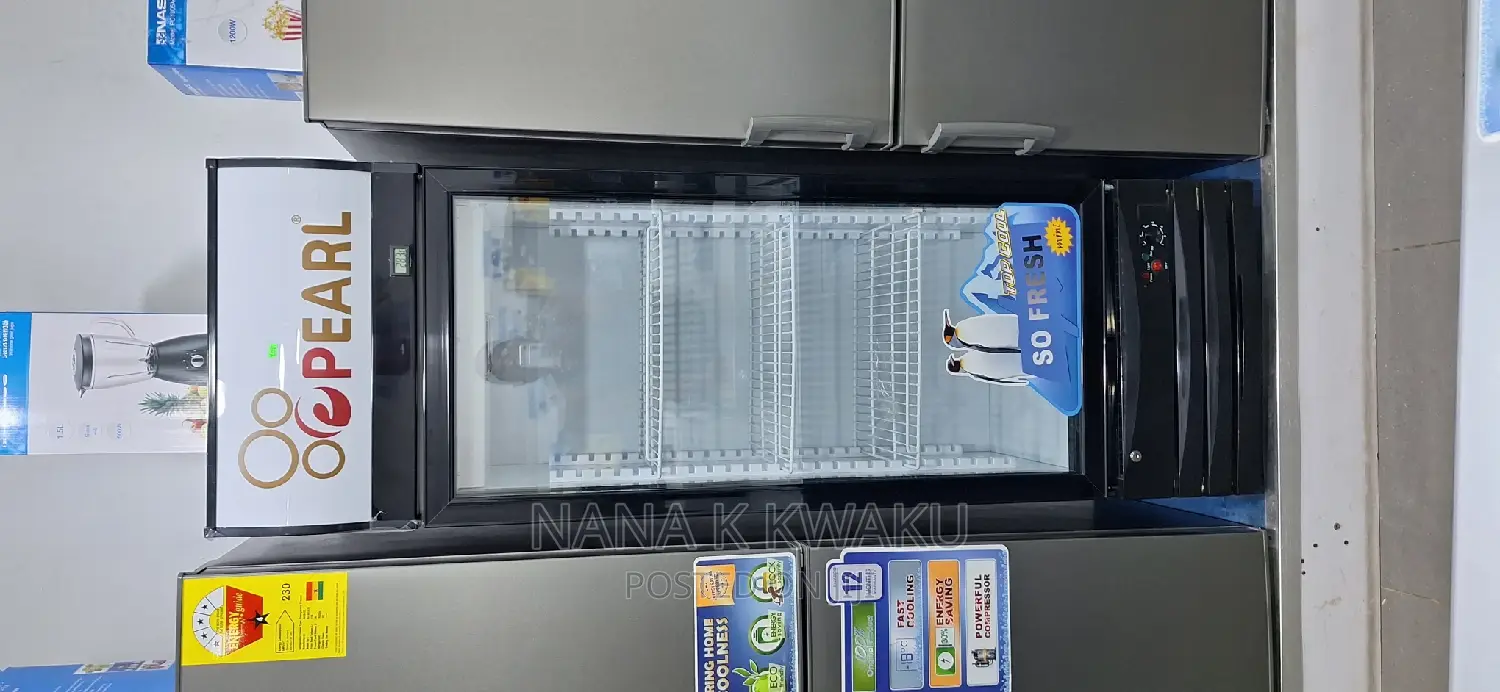 Display Fridge Pearl PVC28 Fridge