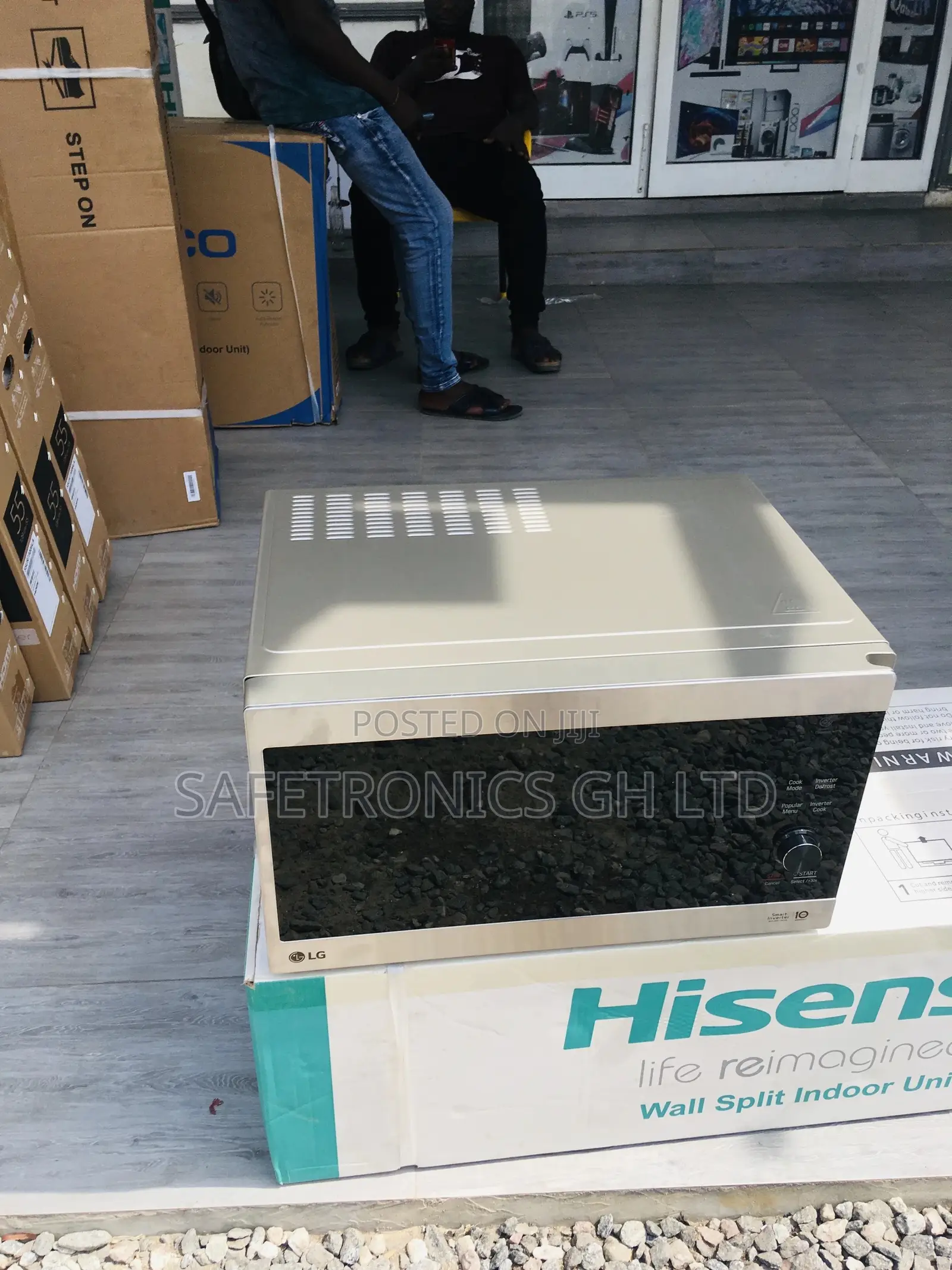 MH8265GIS LG 42L Countertop Sliver Microwave Smart Invertor