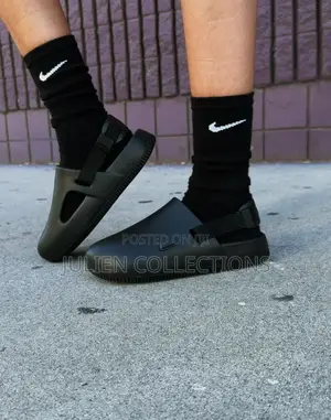 Nike Calm Mule