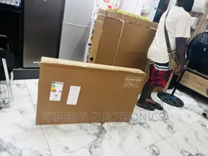 Gorgeous Sleek Design UHD Smart Samsung 43”Cu7000