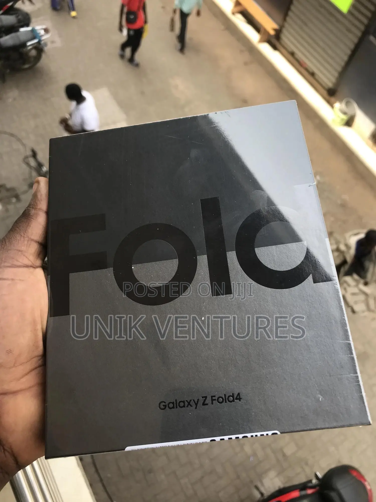 New Samsung Galaxy Z Fold4 256 GB Black