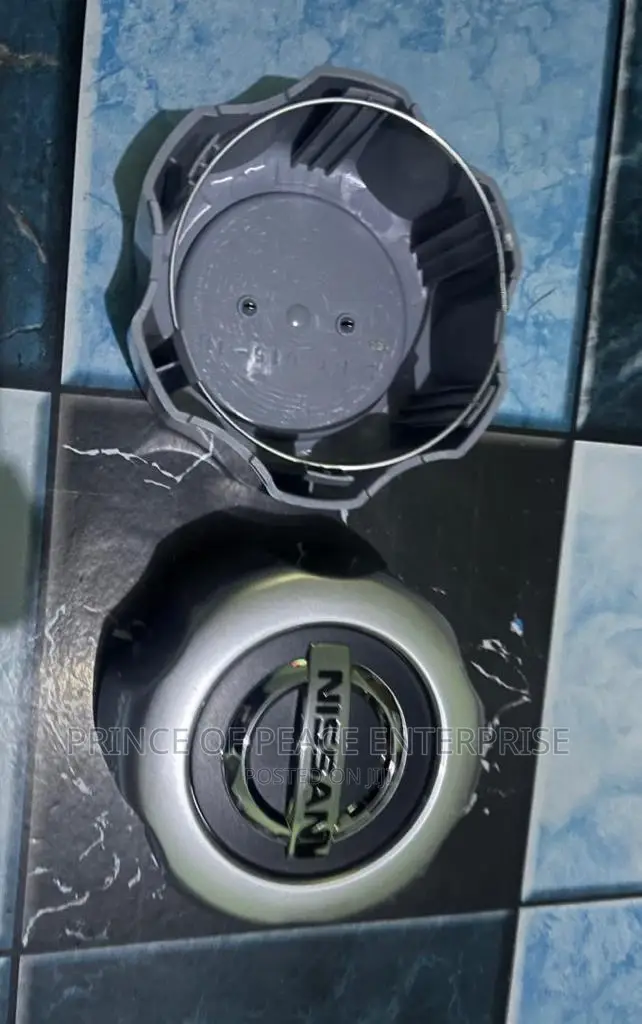 Nissan Navara Hub Caps