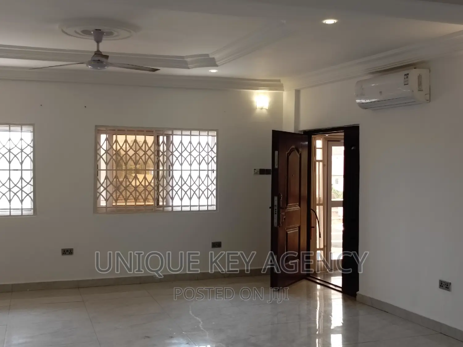 3bdrm Apartment in Unique Key Agency, North Legon for rent