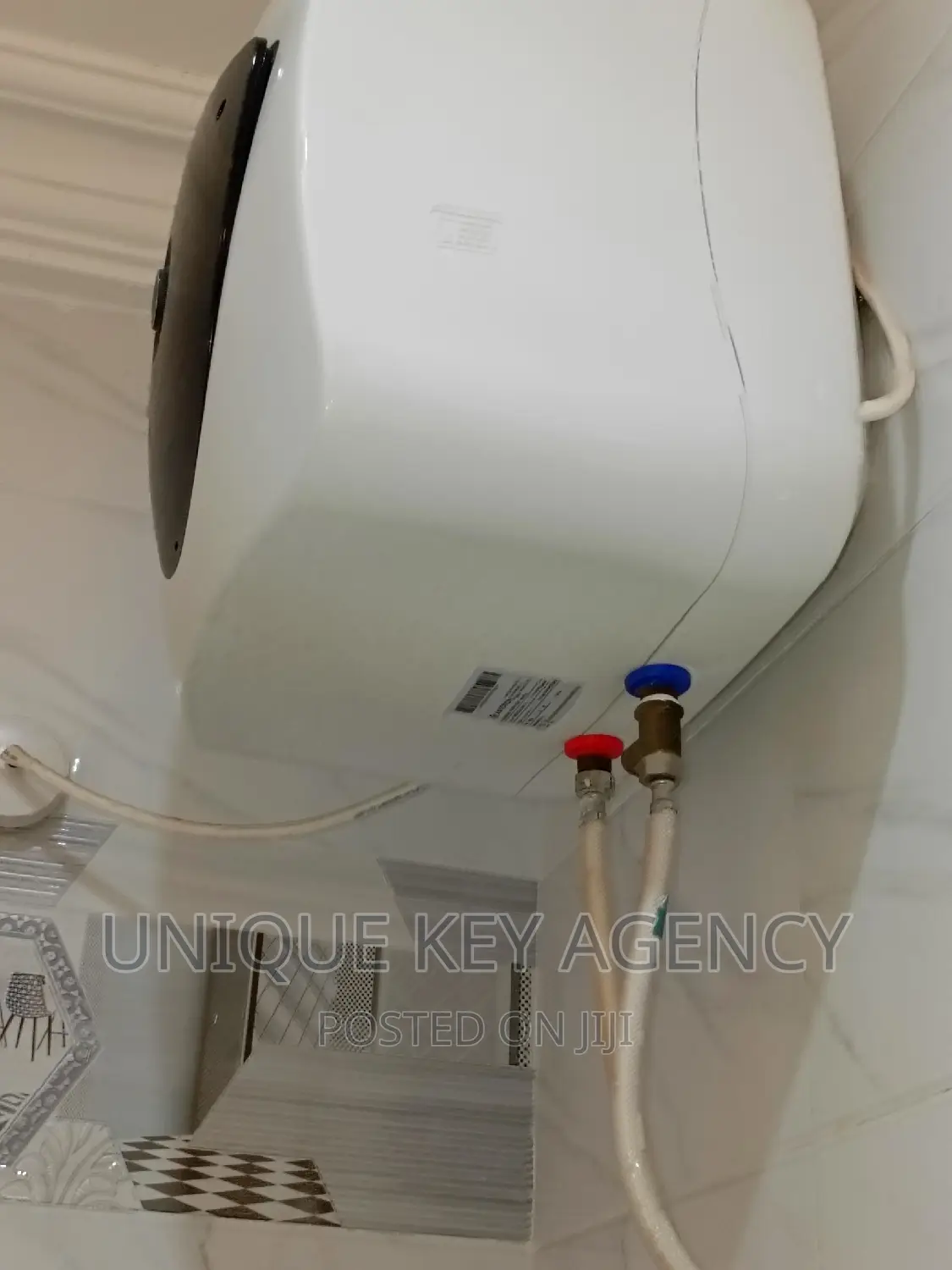 3bdrm Apartment in Unique Key Agency, North Legon for rent