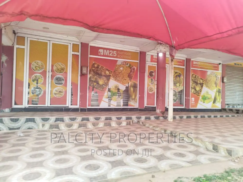 Big Shop or Restaurant for Rent in Santasi
