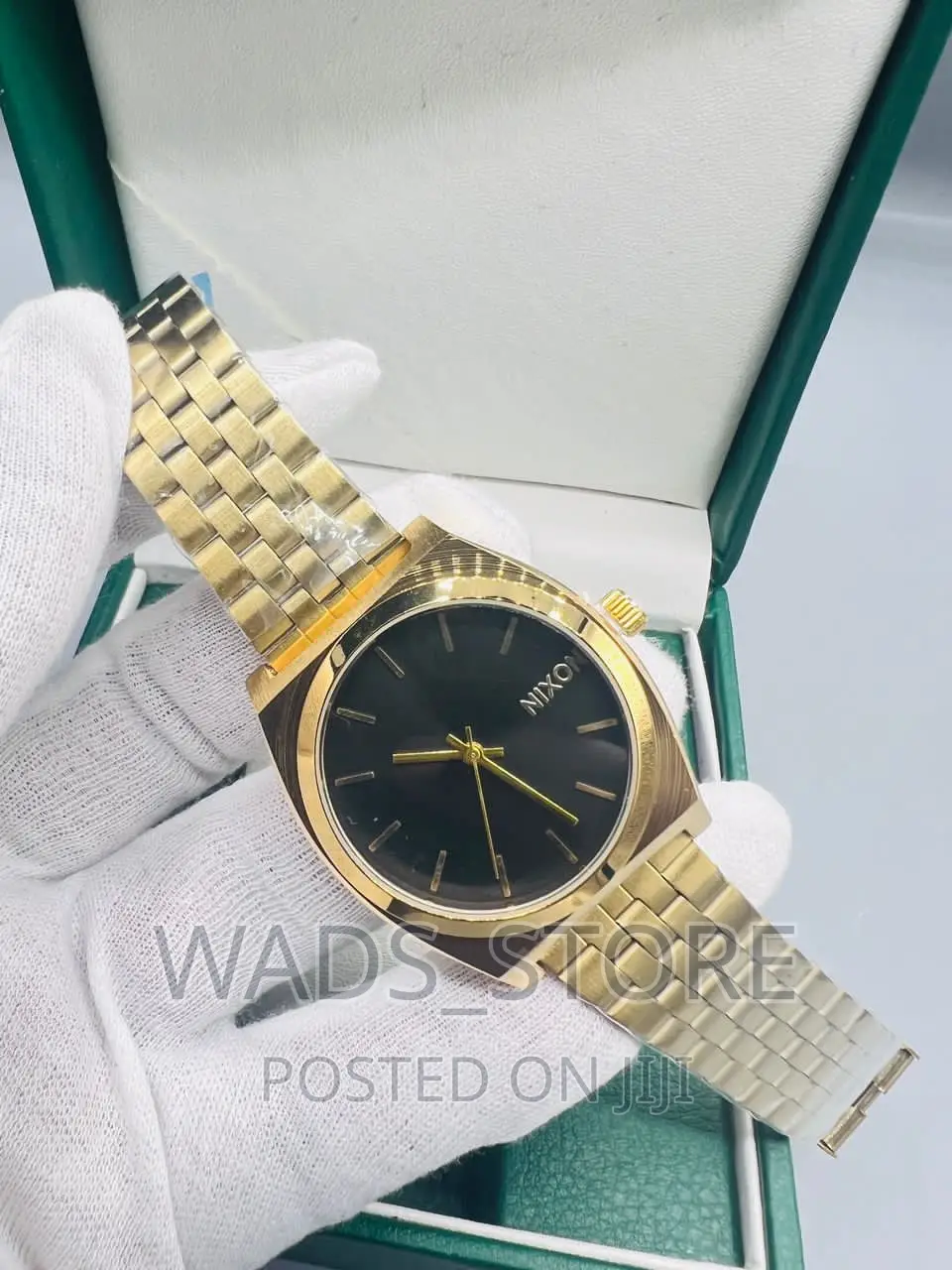 Nixon Watch