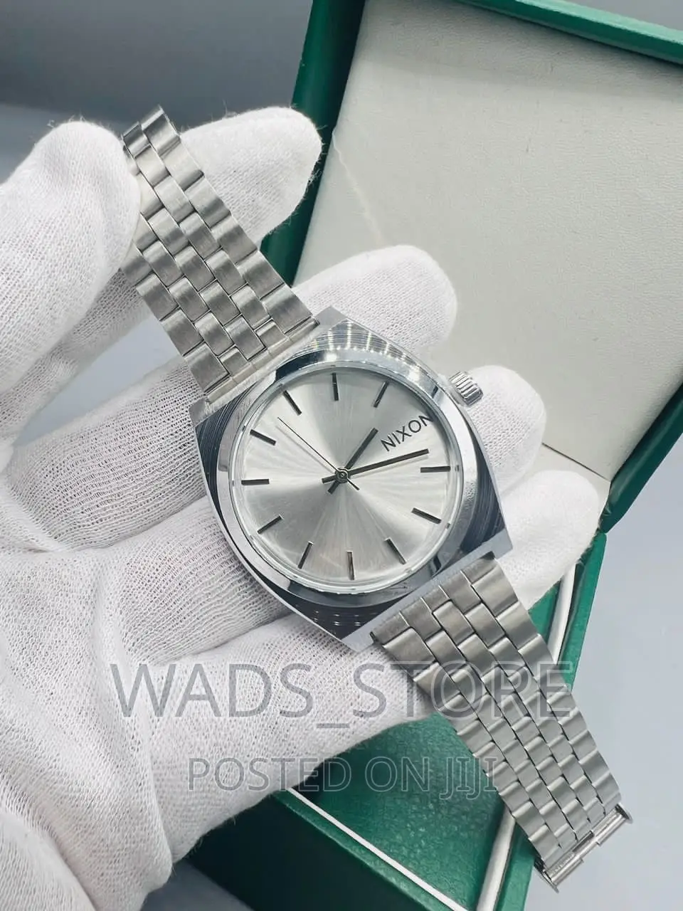 Nixon Watch