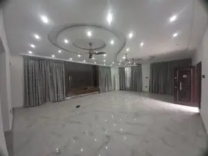 5bdrm Mansion in Ola-Secondary-Sch, Tantra Hills for sale