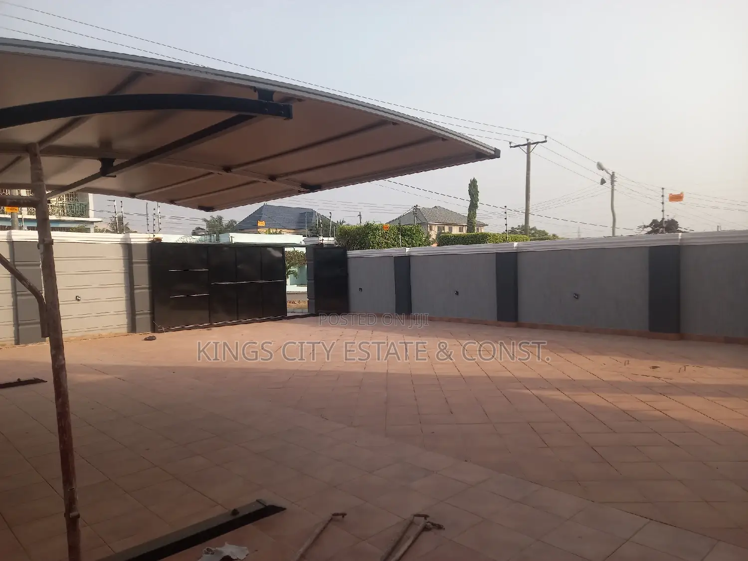 5bdrm Mansion in Ola-Secondary-Sch, Tantra Hills for sale