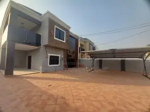 5bdrm Mansion in Ola-Secondary-Sch, Tantra Hills for sale