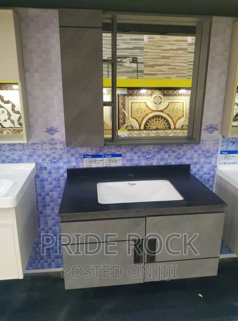 Cabinet Basin Vanity With Mirror and Mixture Tap