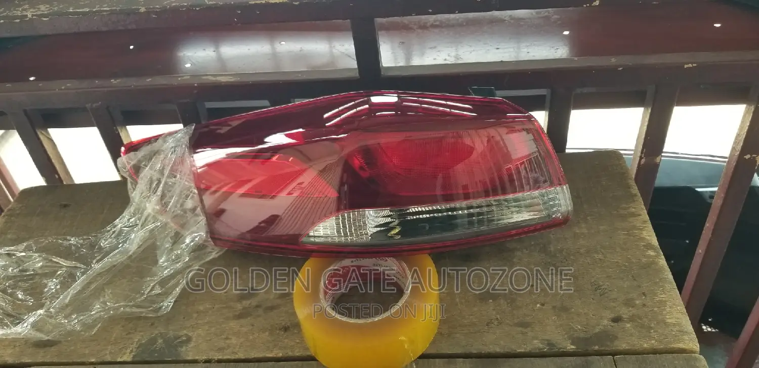 Hyundai Elantra 2017 Taillight