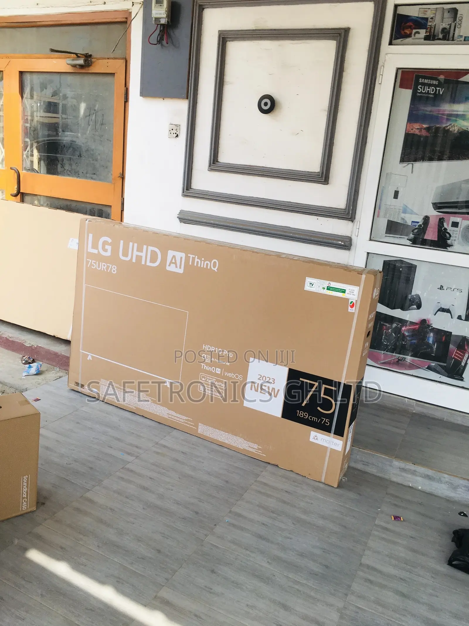 Electric UR78 75 Inches Glossy LED UHD LG Smart Black Tv