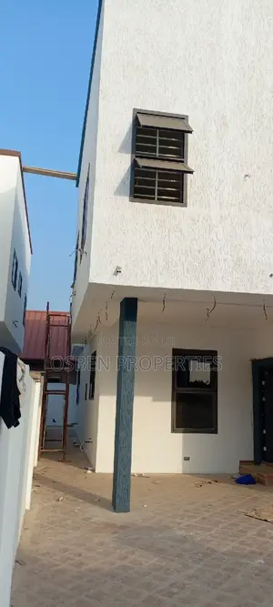 4bdrm Duplex in Pleasant Properties, Spintex for sale