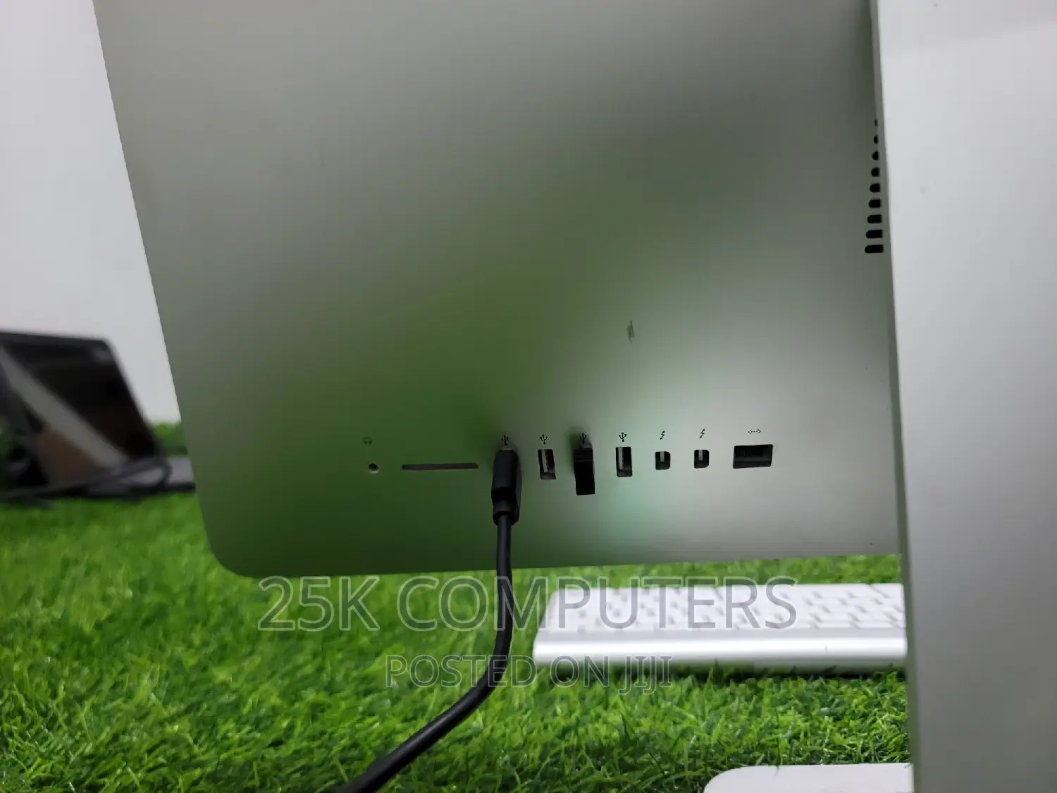 Desktop Computer Apple iMac 8GB Intel Core I5 SSHD (Hybrid) 1T