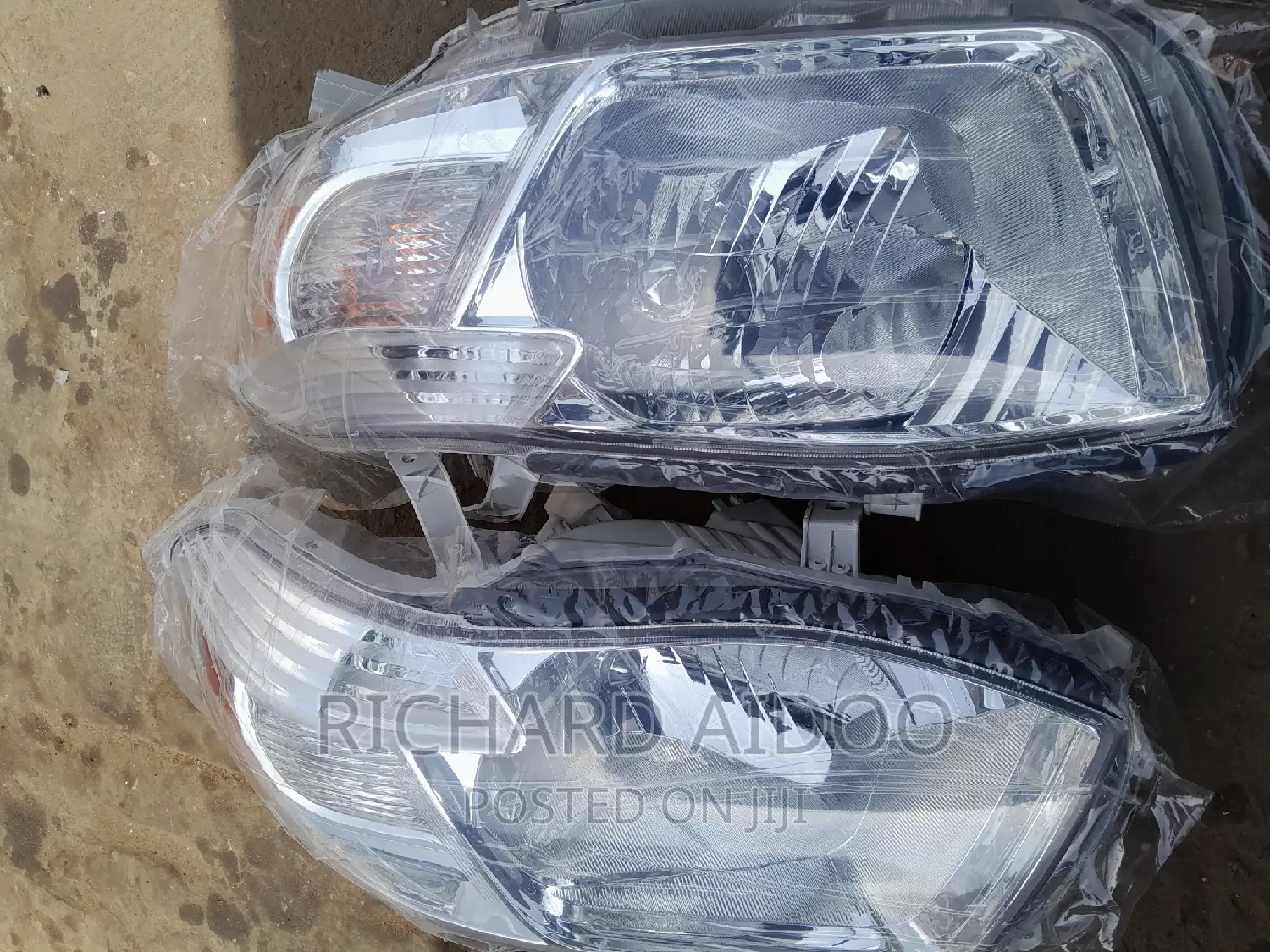Toyota Highlander 2010 Headlight Available