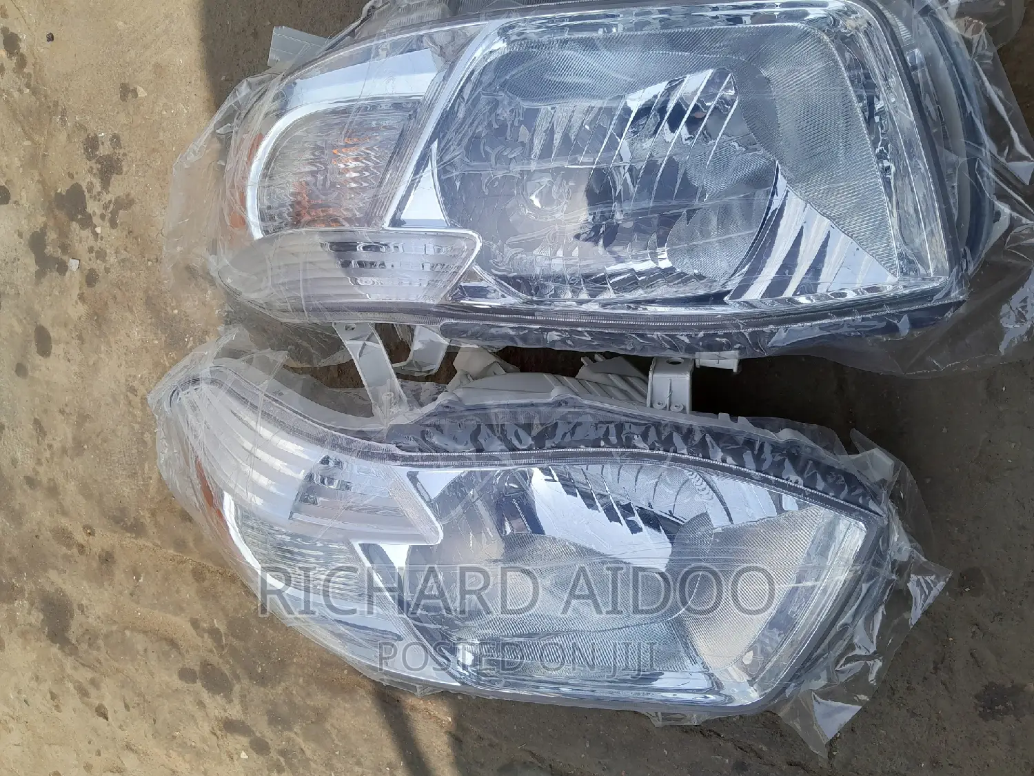 Toyota Highlander 2010 Headlight Available