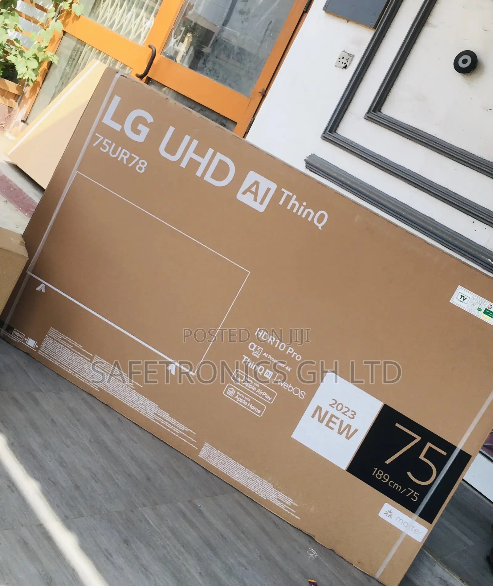 Black Electric LG UR73 75 Inches Glossy LED Smart Tv