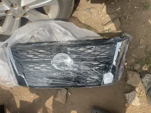 Nissan Navara Top Shell Grill 2020 2021 2022 2023