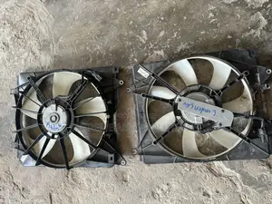 2017 - 2022 Honda Cr-v Engine Radiator Cooling Fan Motor
