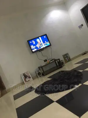 Furnished 6bdrm House in Top Boat Estate, Kumasi Metropolitan for sale