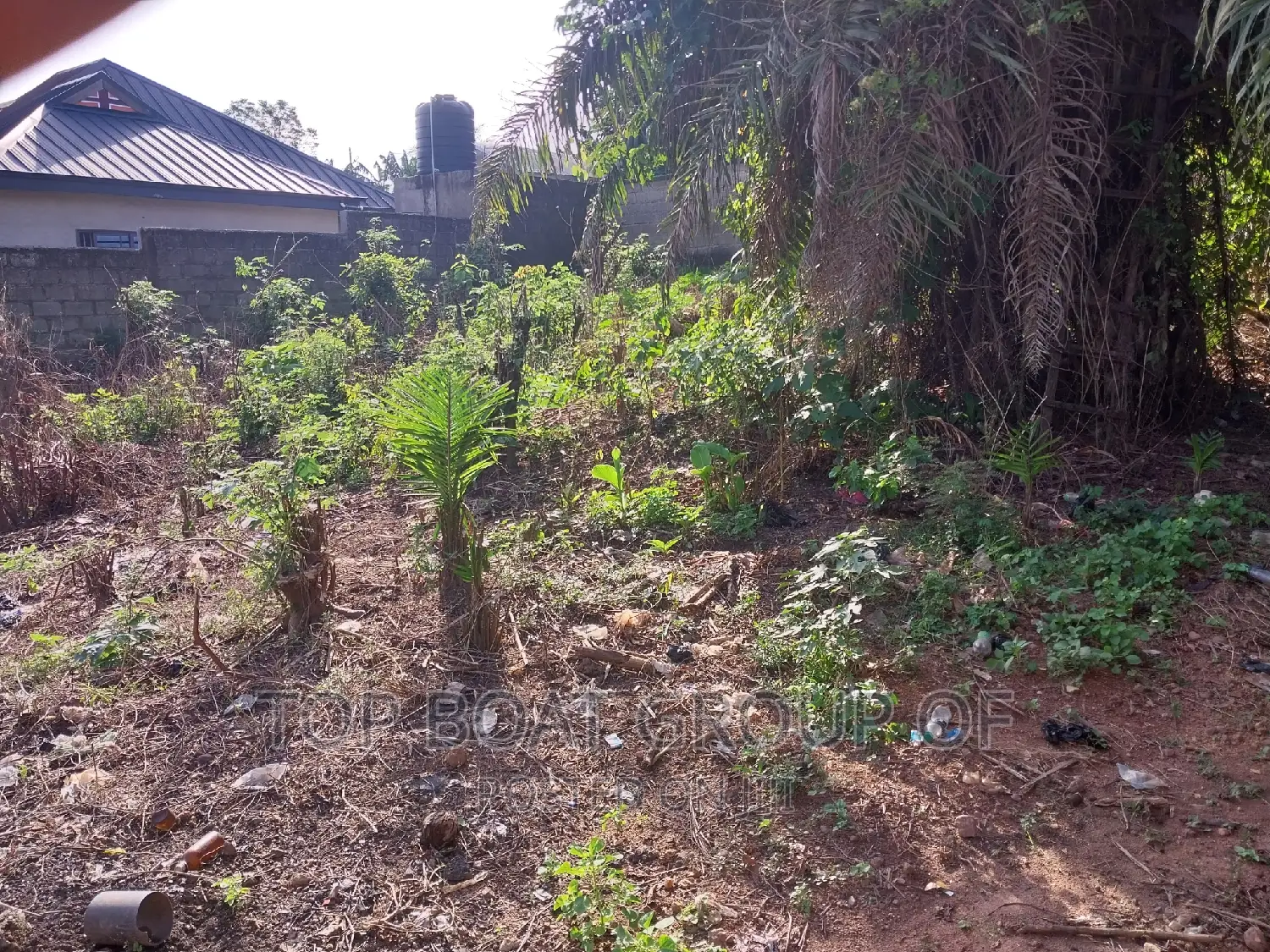 Town Land At Kodie ( Akom School)