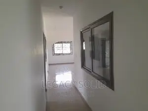 3bdrm Apartment in Legacy Solid Real, Ledzokuku-Krowor for rent