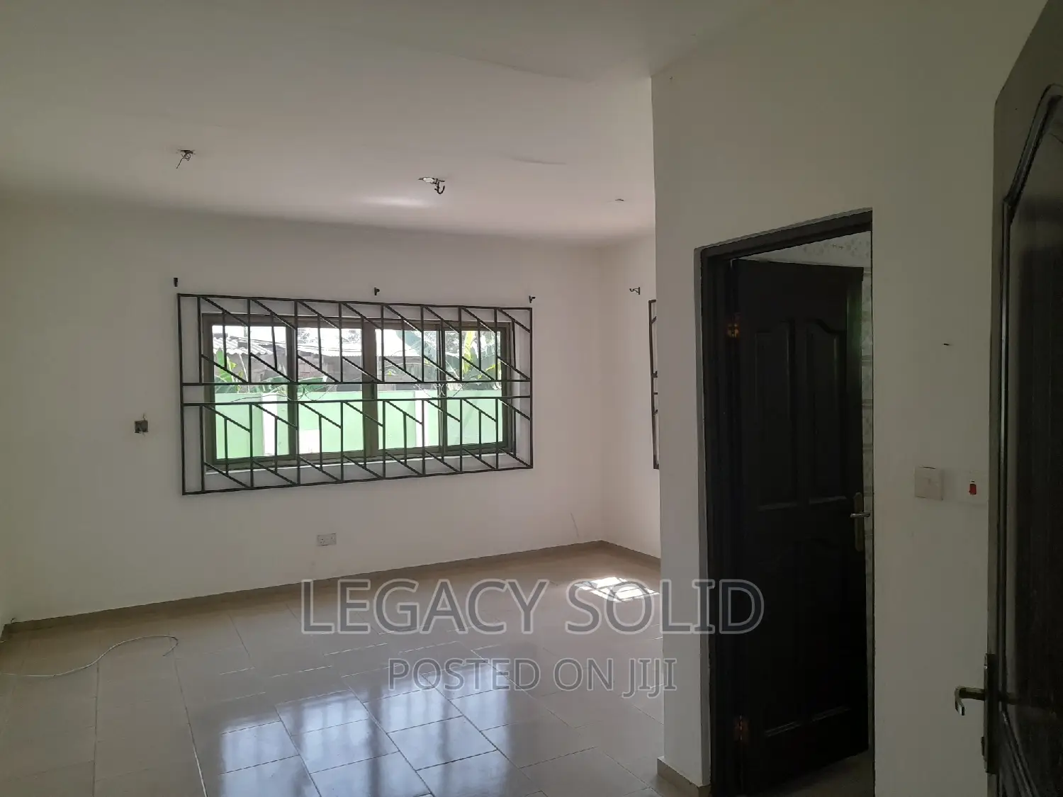 3bdrm Apartment in Legacy Solid Real, Ledzokuku-Krowor for rent