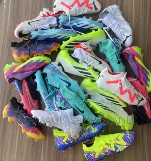 Original Football Boot Available at Cool Price