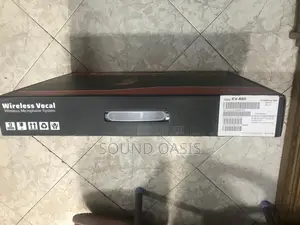 EV 880 Wireless Microphone System