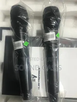 EV 880 Wireless Microphone System