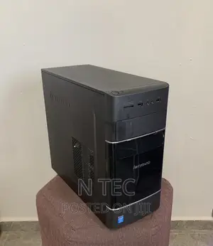 Desktop Computer Lenovo 12GB Intel Core I7 HDD 1T
