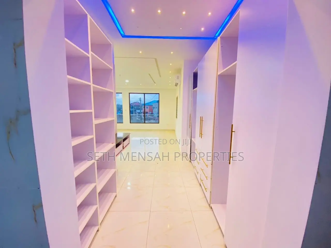 4bdrm House in Skm Property, Ashaley Botwe for sale