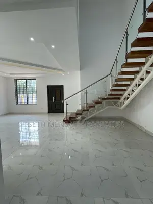 4bdrm House in Skm, Ashaley Botwe for sale