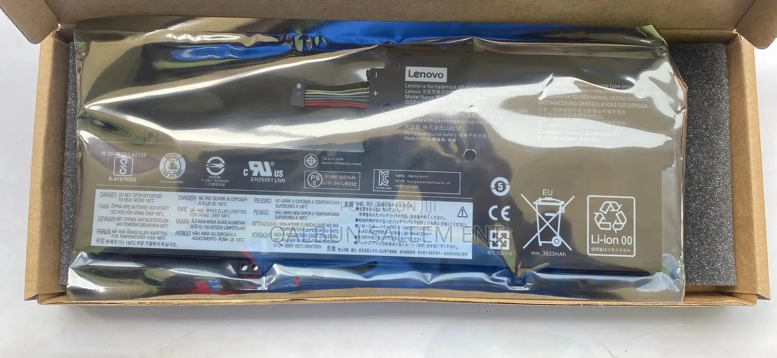 Lenovo L17L3P61 Laptop Battery for Lenovo Yoga 520-12 320-11