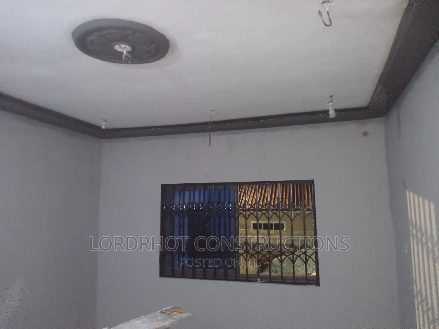 Affordable Painter and Decor