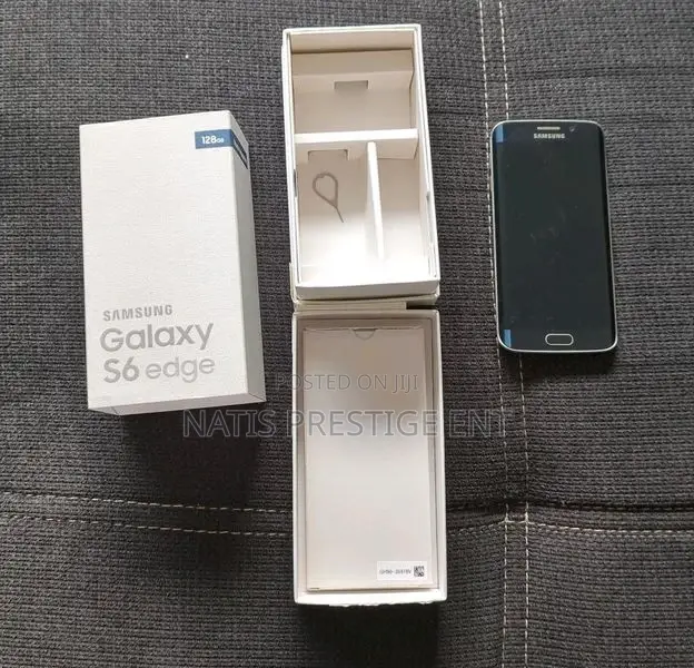 New Samsung Galaxy S6 edge 32 GB Black