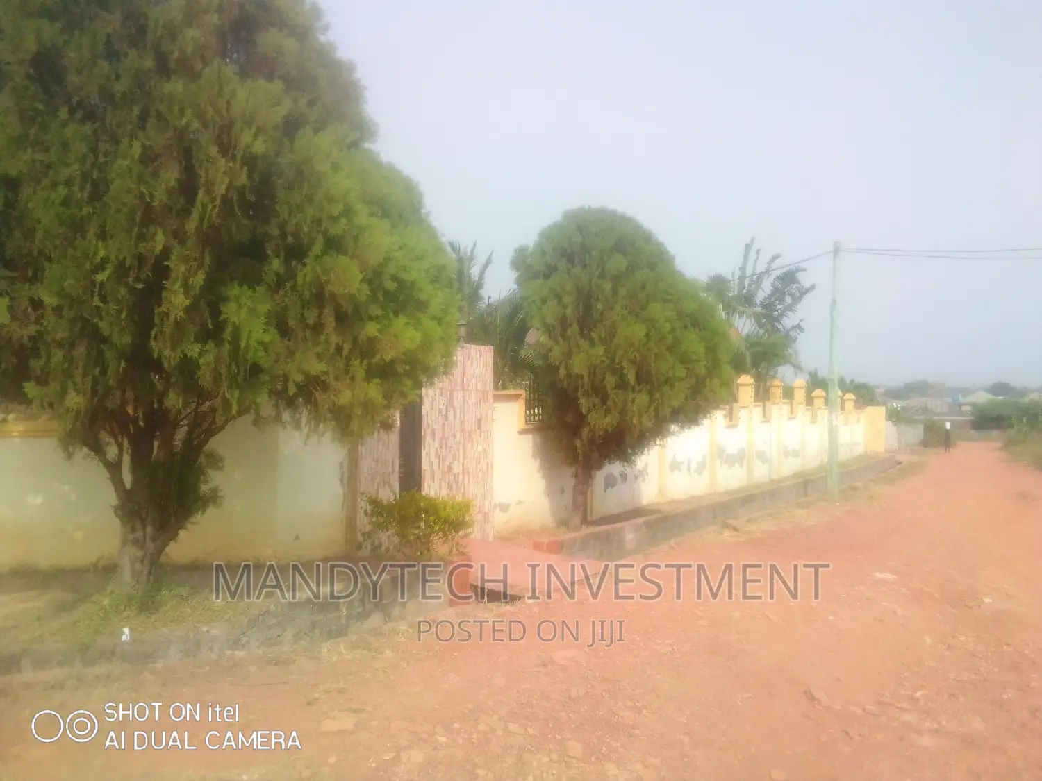 6bdrm Mansion in Valley View Area for sale