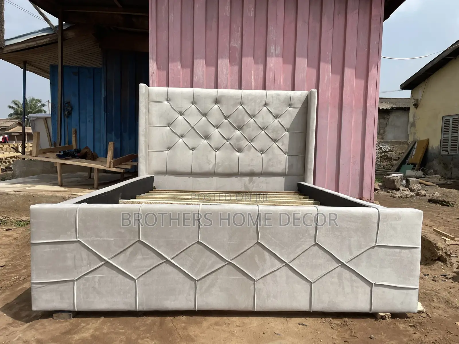 Classic Bedframe for Double Mattress