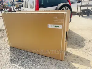Glossy Slim Uhd Qled 85”Q60c Samsung Tv .,