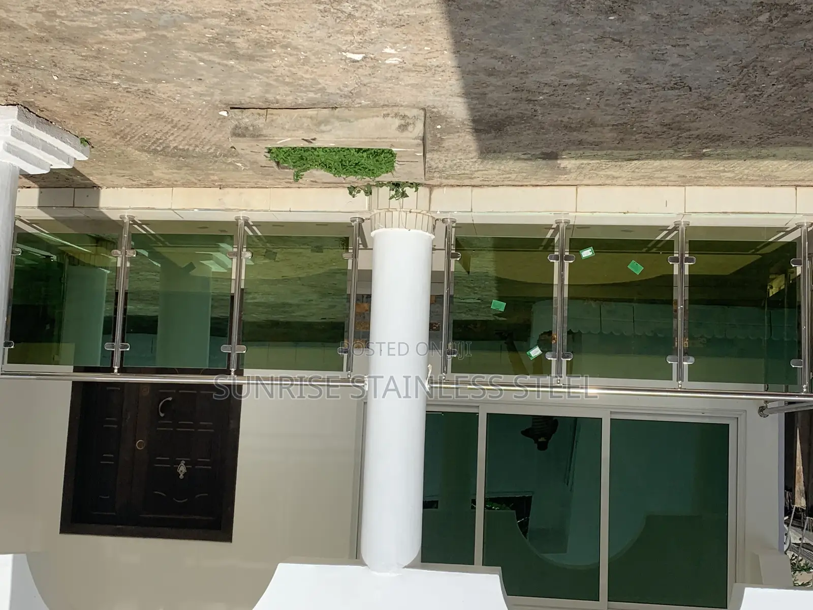 Perfect Glass Balustrade Installation