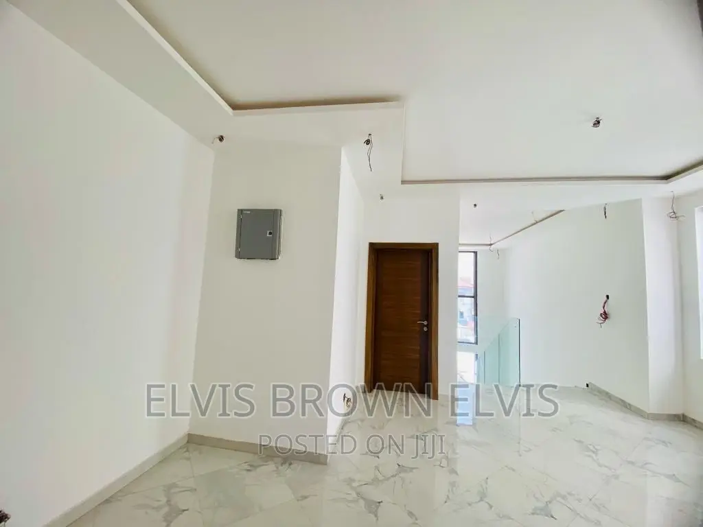 4bdrm House in East Legon American for sale