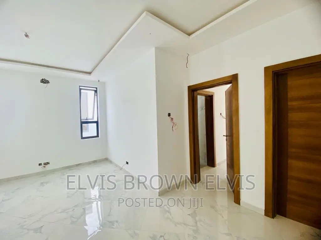 4bdrm House in East Legon American for sale
