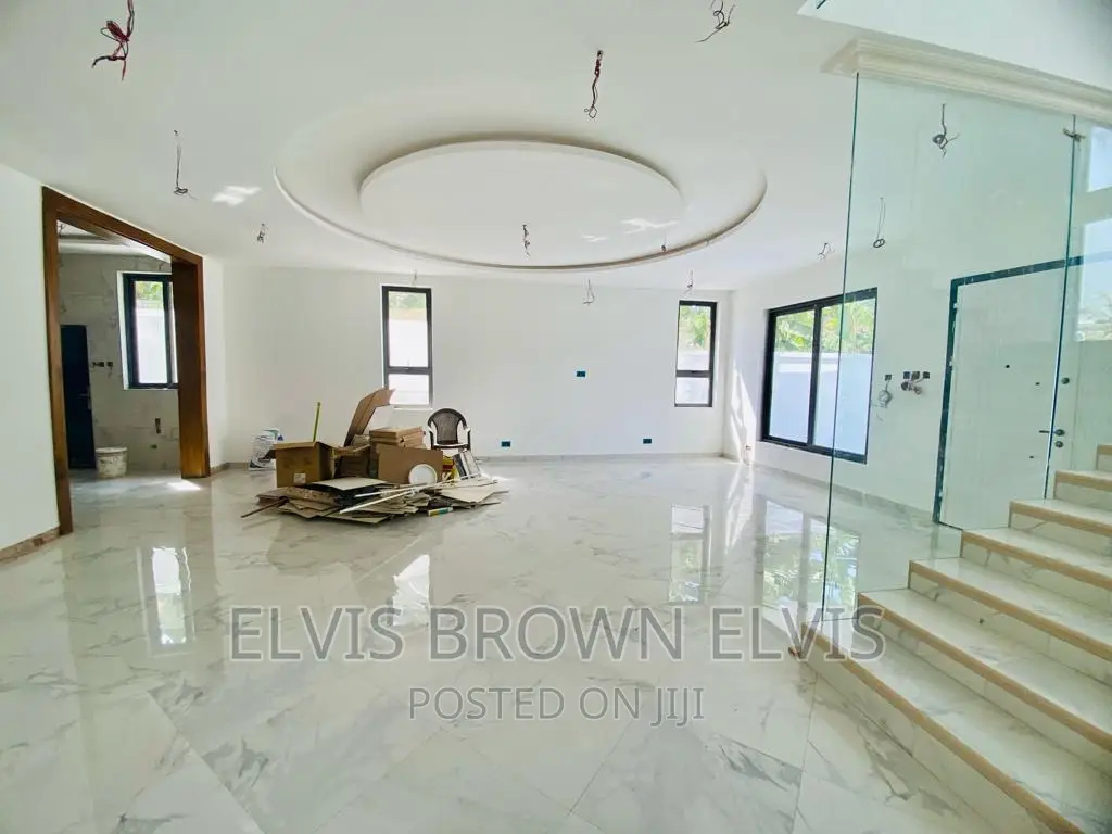 4bdrm House in East Legon American for sale