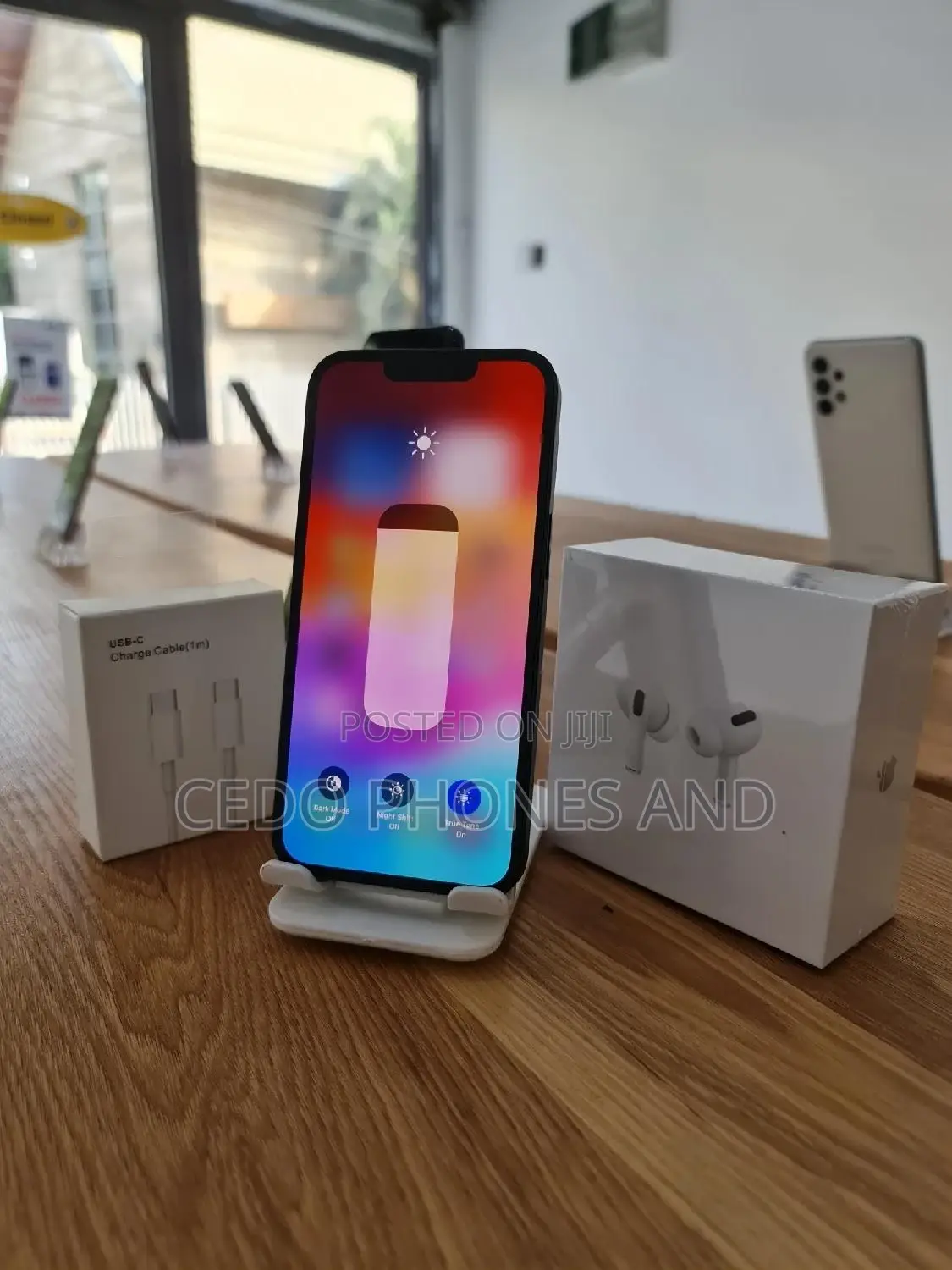 Apple iPhone 13 128 GB Green