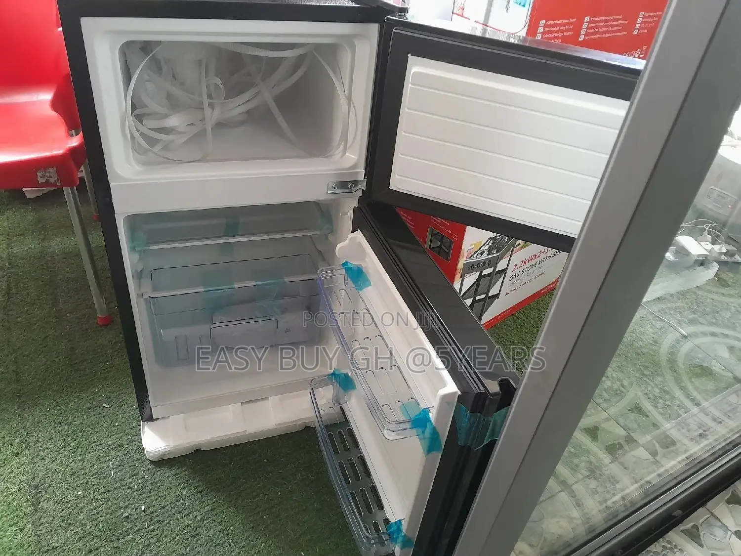 10T Refrigerator Pearl Refrigerator