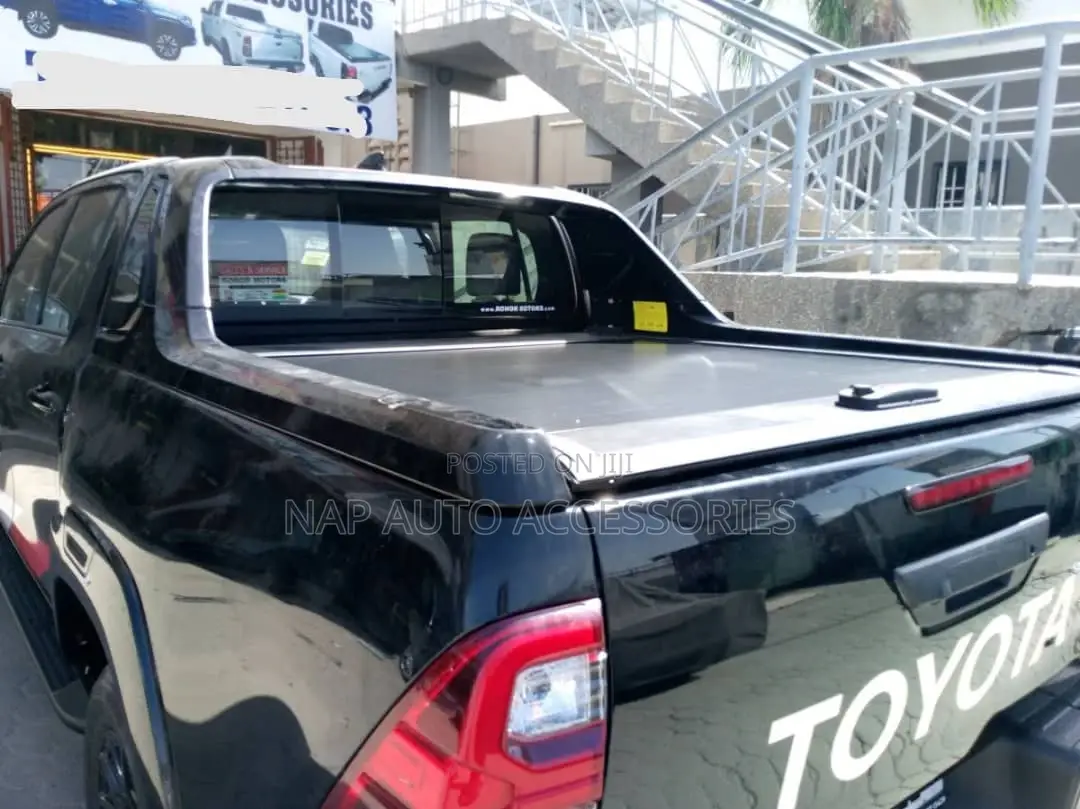 Brand New Roll Bars With Cover For Toyota Pickups