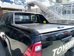 Brand New Roll Bars With Cover For Toyota Pickups