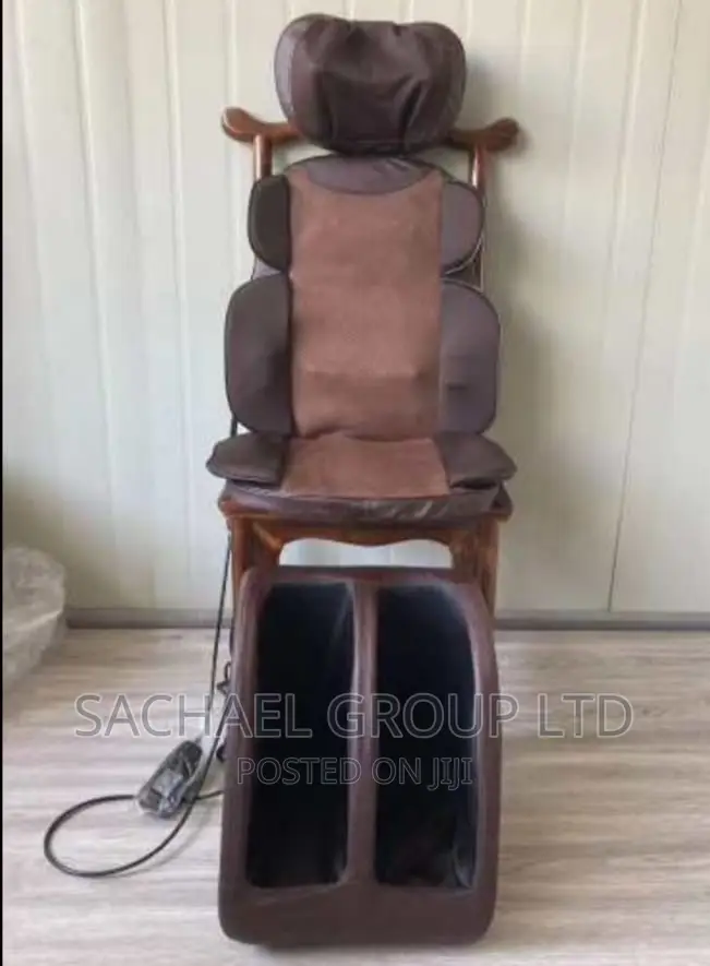 Multifunctional Kneading Foot Massager With Its Cushion Mat