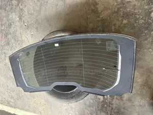 Benz W204 C Class Rear Windscreen